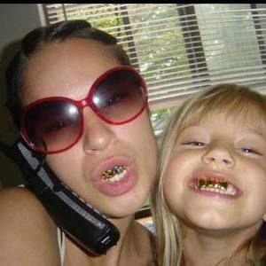 Meet your Posher, Alexis